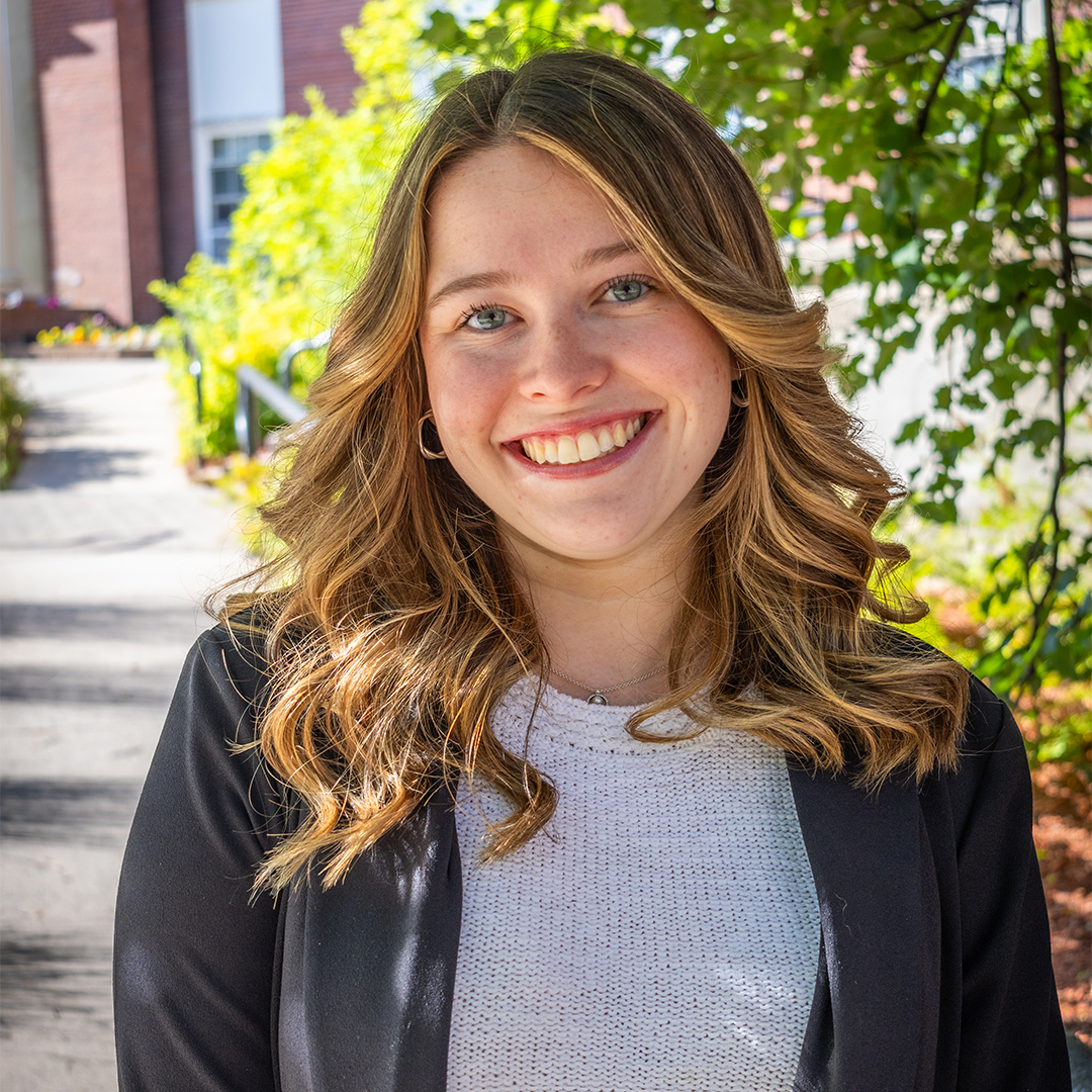 Headshot of Meaghan on campus